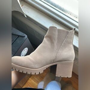 Altar’d state dark tan booties size 8